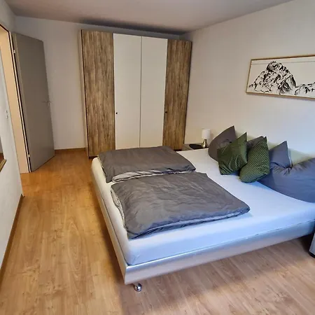 Valere Mountain Apartment *